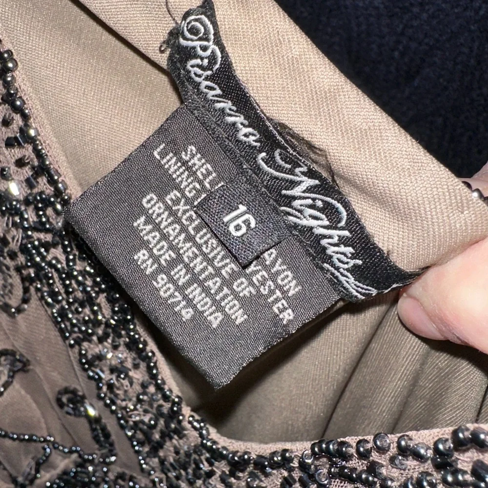 ***BRAND NEW*** Downton Abbey style hand beaded dress, Size: 16, NEVER WORN!! - Picture 8 of 9